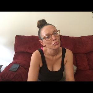 Meet your Posher, Carly